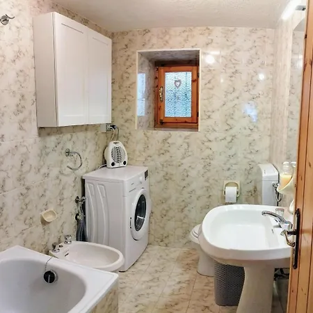 Trilocale In Cogne Fraz *